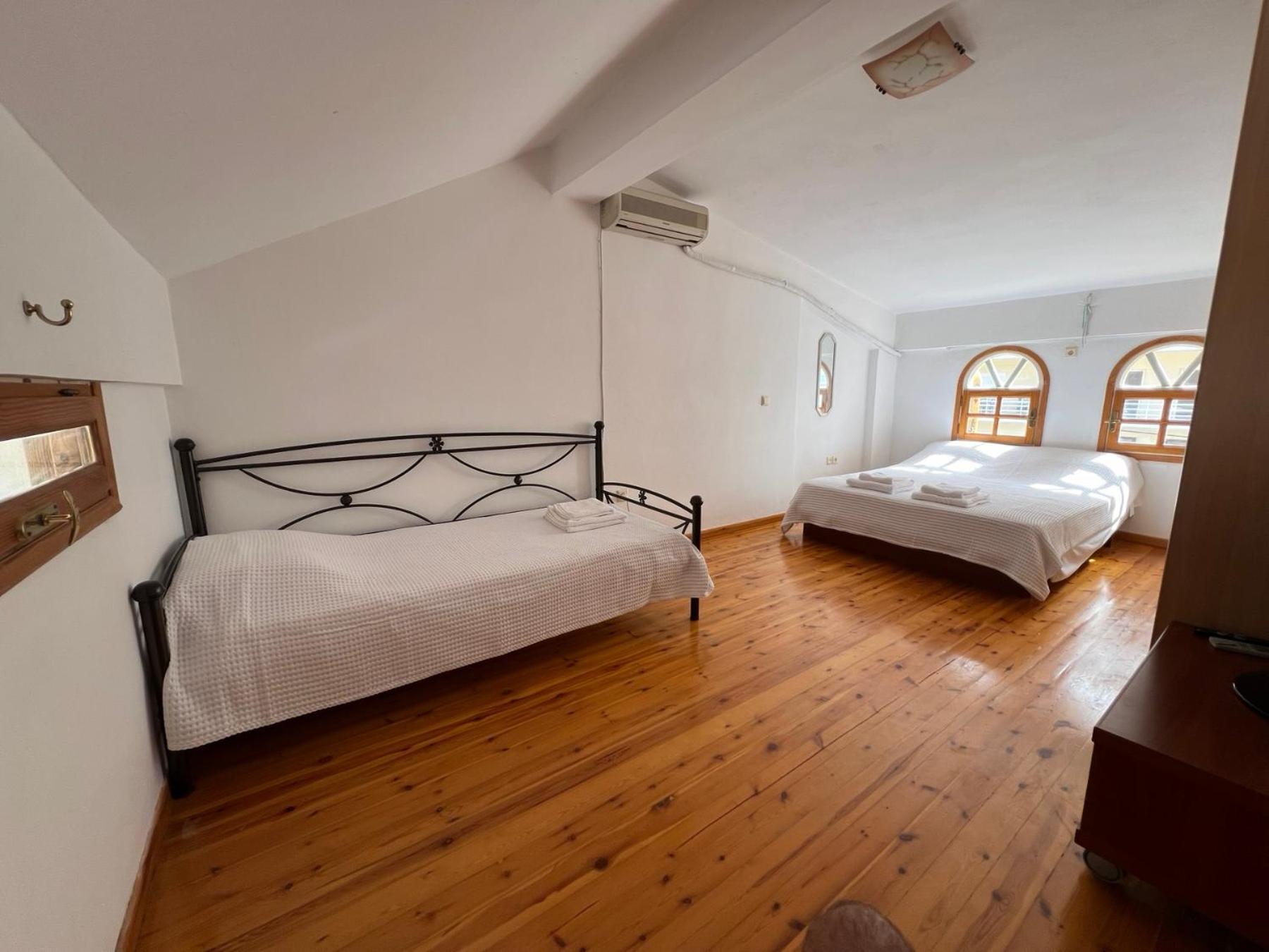 הוילה לוטראקי Casa Di Mare מראה חיצוני תמונה
